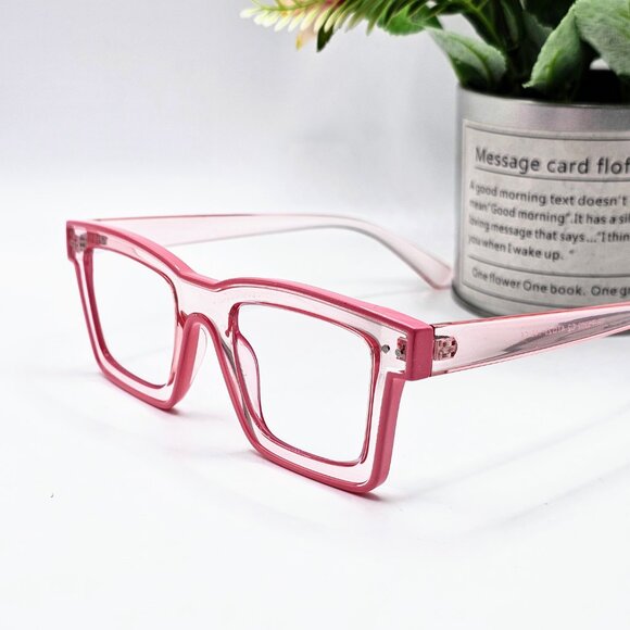 Kendra - Picture 2 of 4